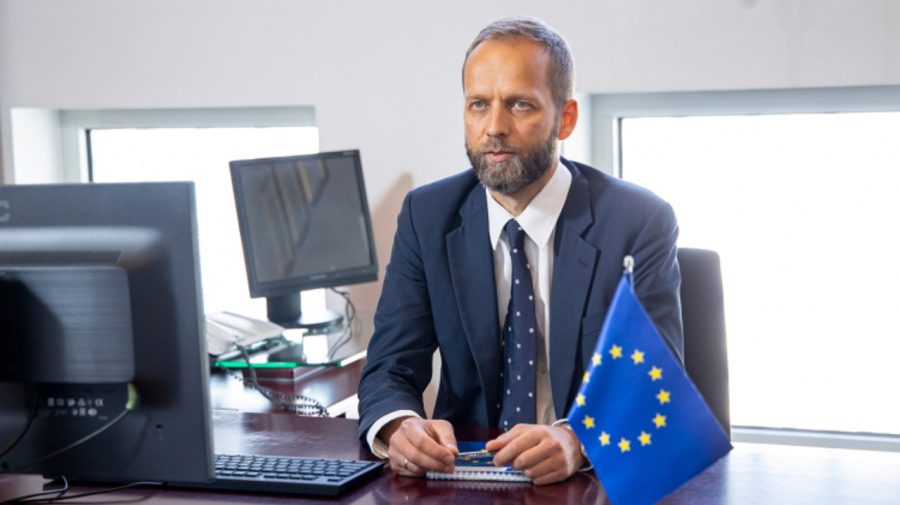 VIDEO PRIMA declarație a ambasadorului UE, Janis Mazeiks, după ce CSE a scos din cursa electorală candidații lui Șor