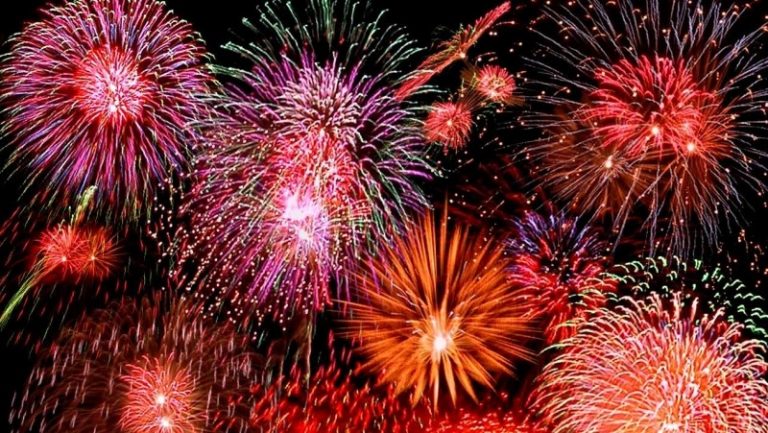 Show-ul de artificii de la Chișinău, contestat: Tinerii cer anularea și transparență din partea Primăriei