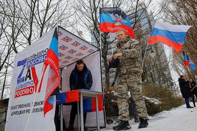 Putin strânge semnături pentru realegere în zonele ocupate din Ucraina