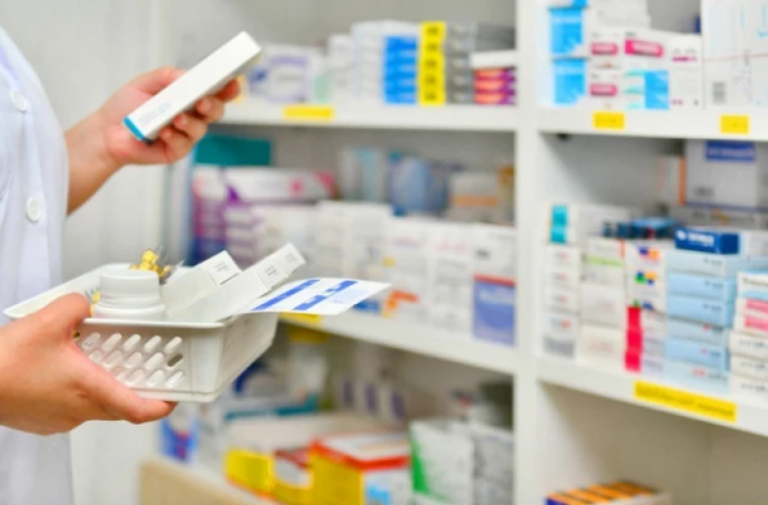 Peste 40 de produse medicamentoase, autorizate de Agenția Medicamentului