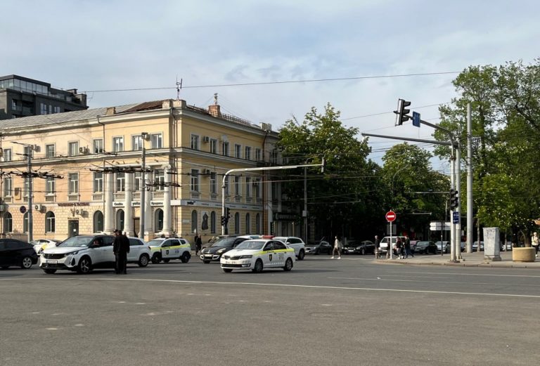 Atenție, șoferi! Circulația va fi sistată pe anumite segmente de drum din Capitală