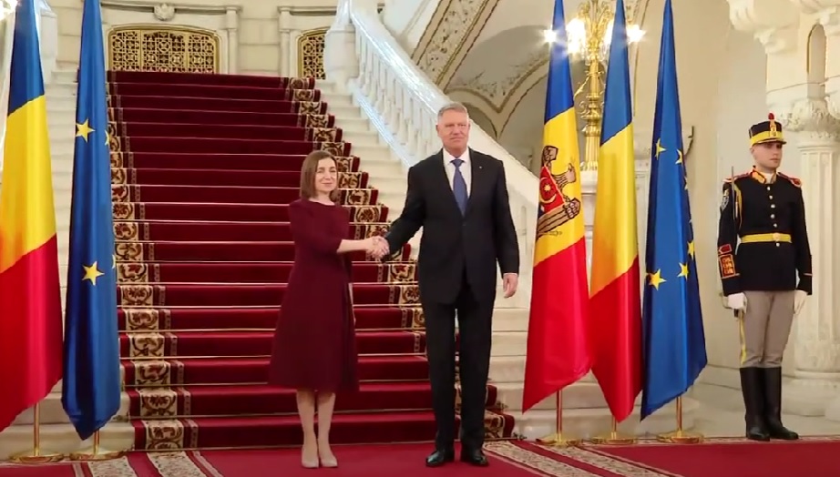 VIDEO Maia Sandu a fost întâmpinată oficial la Palatul Cotroceni. Urmează discuții cu Klaus Iohannis