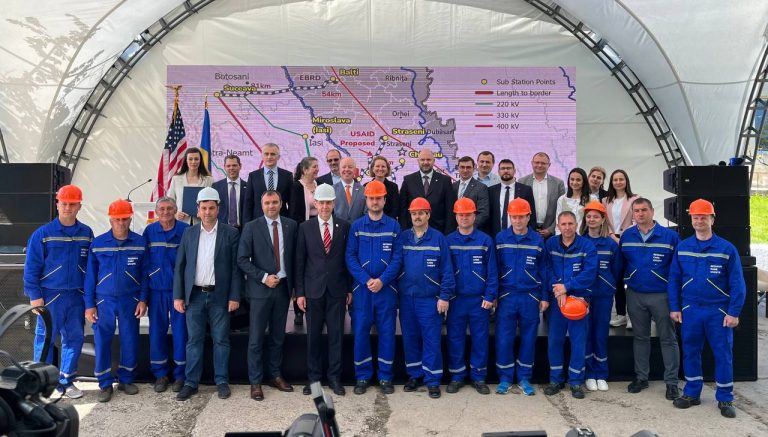 Moldova, tot mai independentă energetic. O nouă linie electrică va fi construită în următorii ani