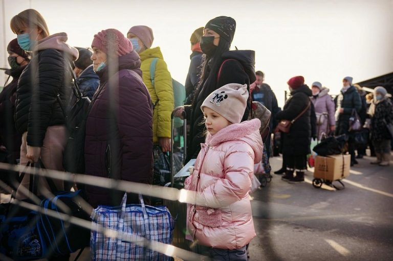 Uniunea Europeană a prelungit până în martie 2026 protecţia acordată refugiaţilor ucraineni