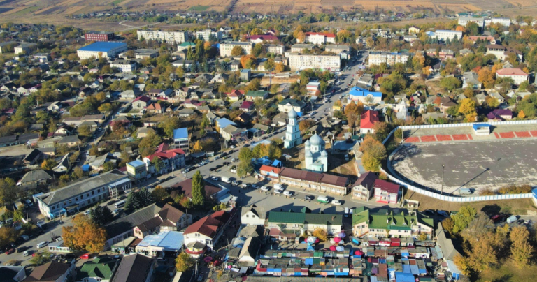 Reforma administrației publice locale, contestată de unii experți: Moldova riscă să piardă finanțări europene