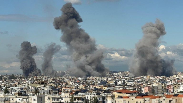 Israel și Liban au convenit un armistițiu de 10 zile, începând din 17 aprilie. Acordul, confirmat la Washington