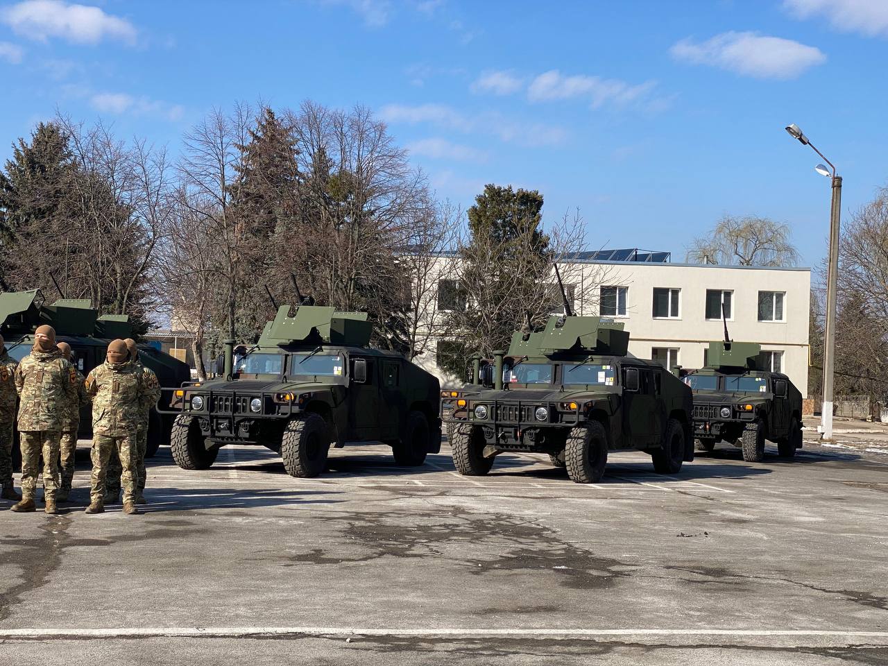 FOTO Donație din partea SUA: Armata Națională a recepționat un lot de vehicule blindate