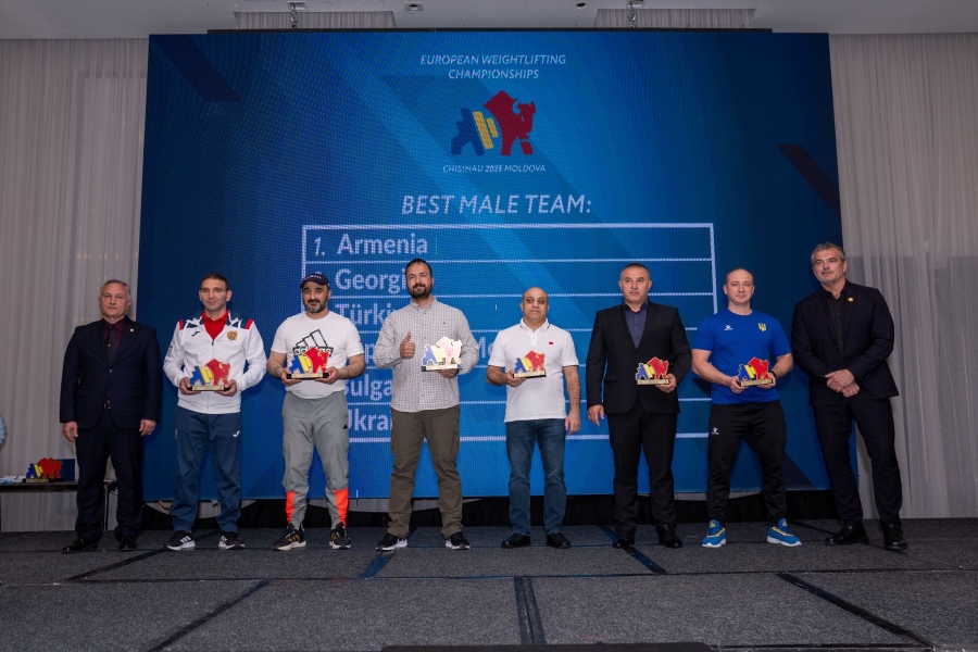 13 medalii pentru sportivii moldoveni la Campionatul European de Haltere