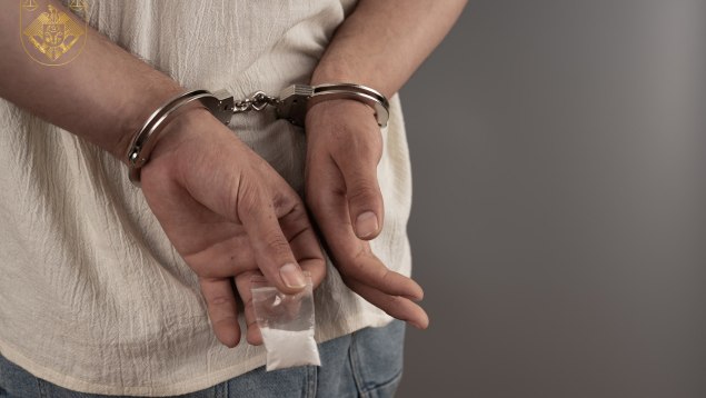 Tânăr din Anenii Noi, trimis în judecată pentru trafic de droguri. Unul din consumatori a intrat în comă