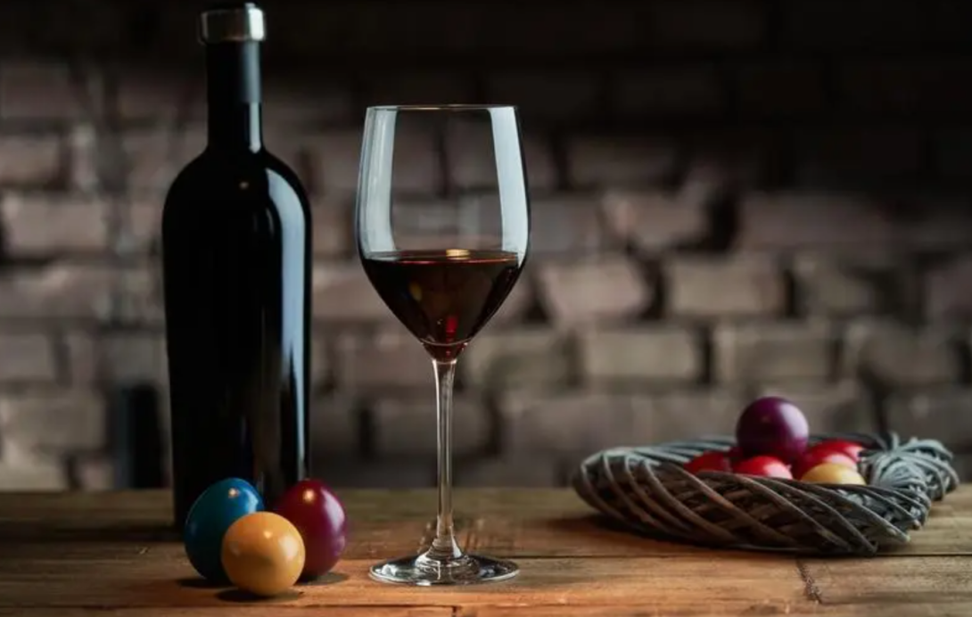 Vinul „Pastoral” pe masa de Paște: Ce trebuie să cunoască consumatorii