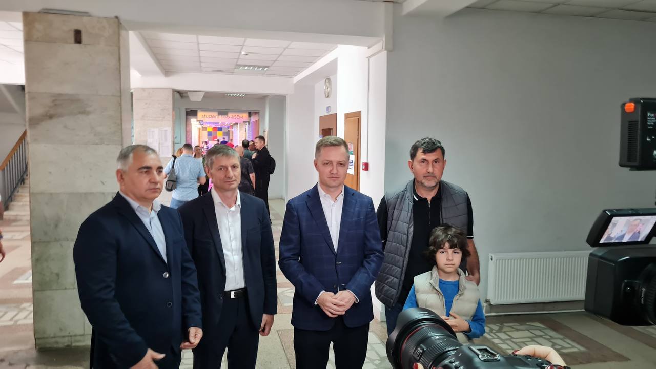 Adrian Dupu a votat: Am votat pentru un președinte care să ducă România înainte și să ajute Republica Moldova