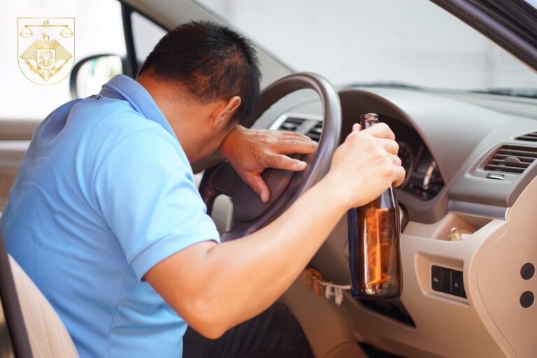 A intrat pe contrasens și era să lovească un troleibuz. Șofer din Capitală, lăsat fără permis după o depășire