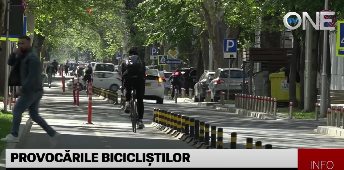 VIDEO Infrastructură insuficientă și legislație aplicată haotic: Ce îi nemulțumește pe bicicliștii din Chișinău