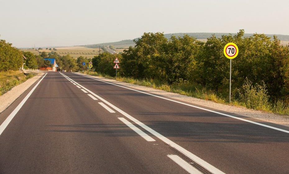 Atenție, șoferi! Restricții de circulație pe mai multe drumuri naționale