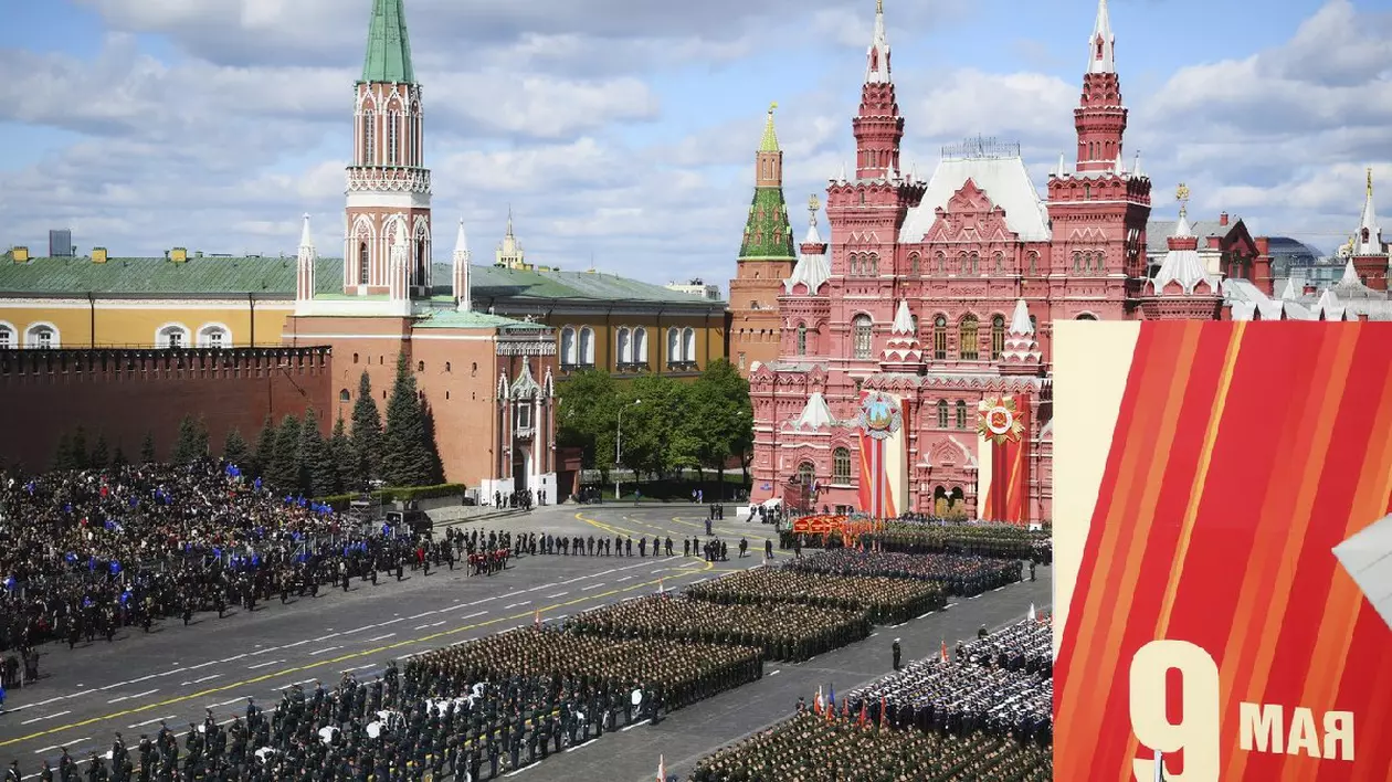 Moscova a transformat din nou parada de 9 mai într-un spectacol de propagandă militară