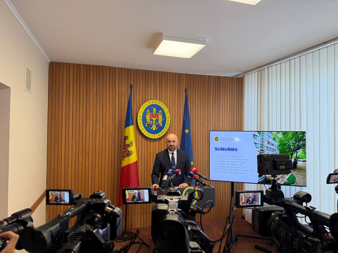 472 de curți de bloc vor fi modernizate prin programul „Curtea Europeană”. Primele 57 intră în faza de proiectare