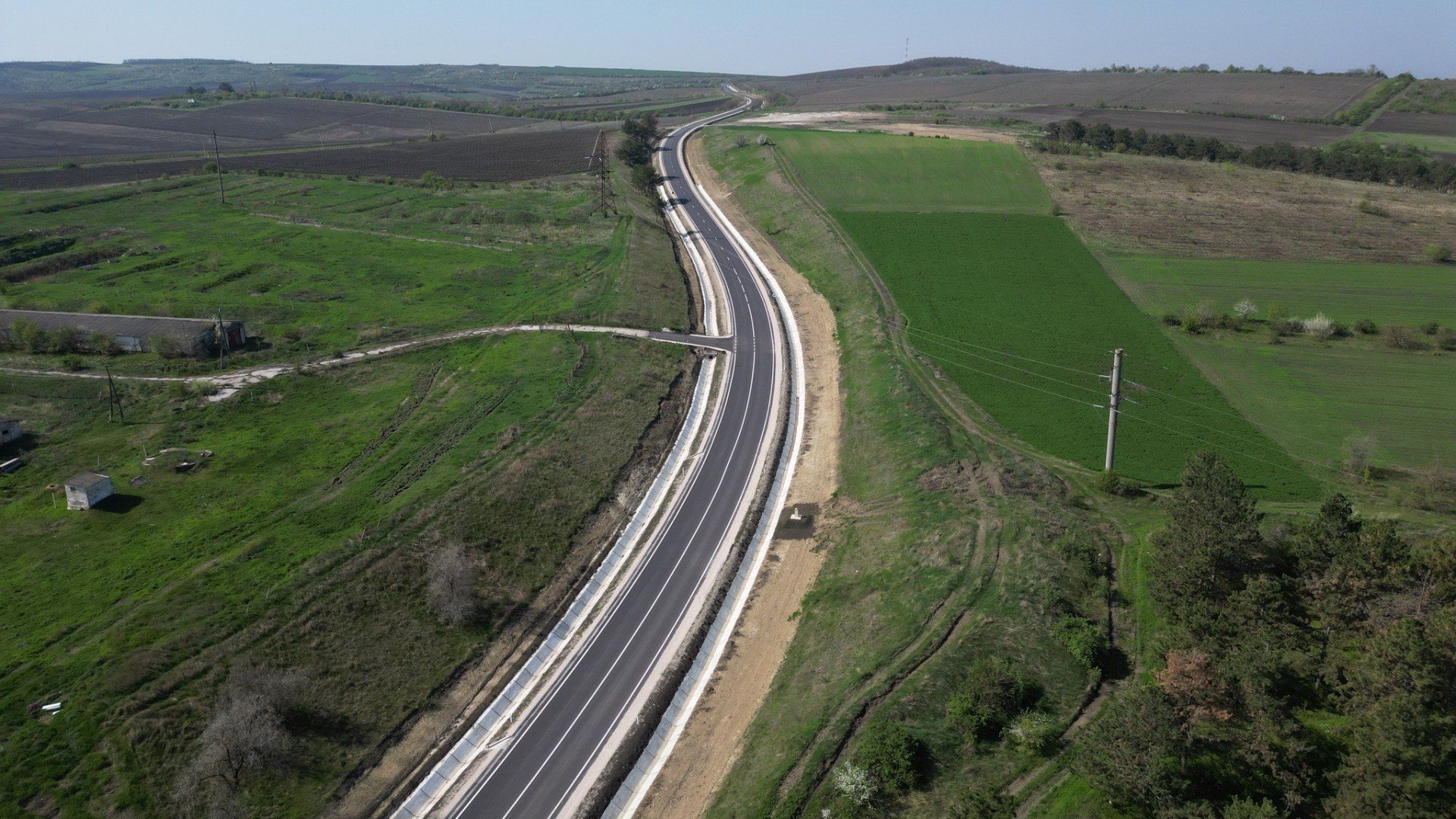  Uniunea Europeană investește o sumă uriașă în renovarea unuia dintre cele mai periculoase drumuri din România