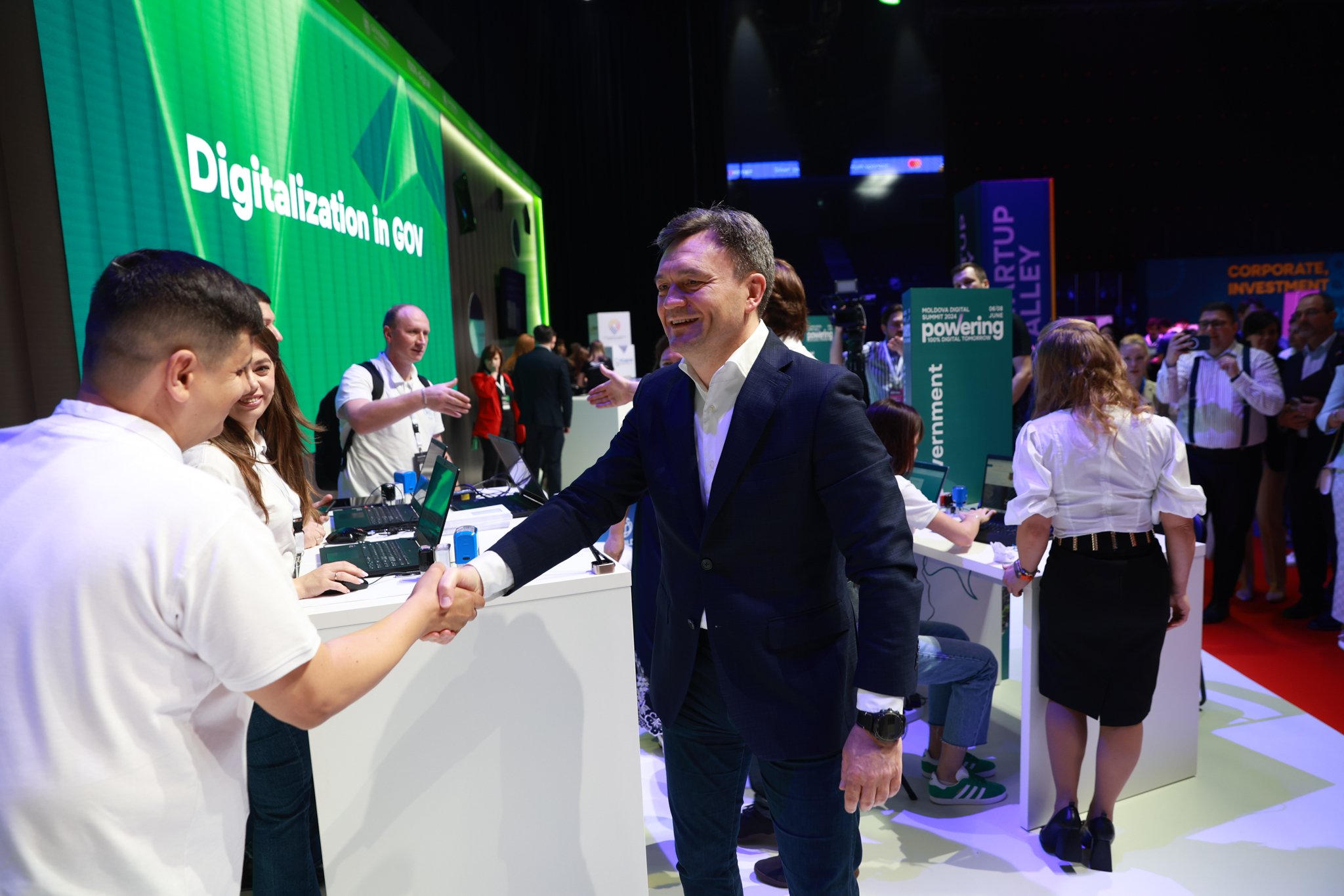 Moldova Digital Summit: Peste 4000 de participanți și 100 de experți la cel mai mare eveniment regional de digitalizare