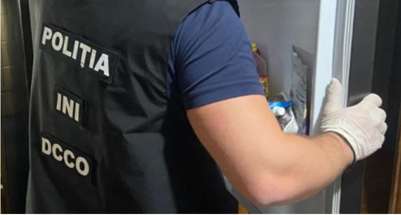 Droguri în valoare de 1,5 milioane de lei, confiscate în urma unor percheziții