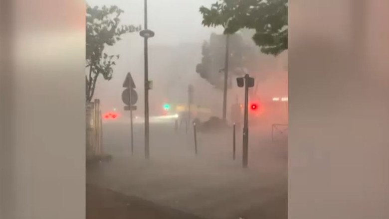 Vreme extremă în Franța. Două persoane au murit, iar peste 100 de mii de consumatori au rămas fără curent electric