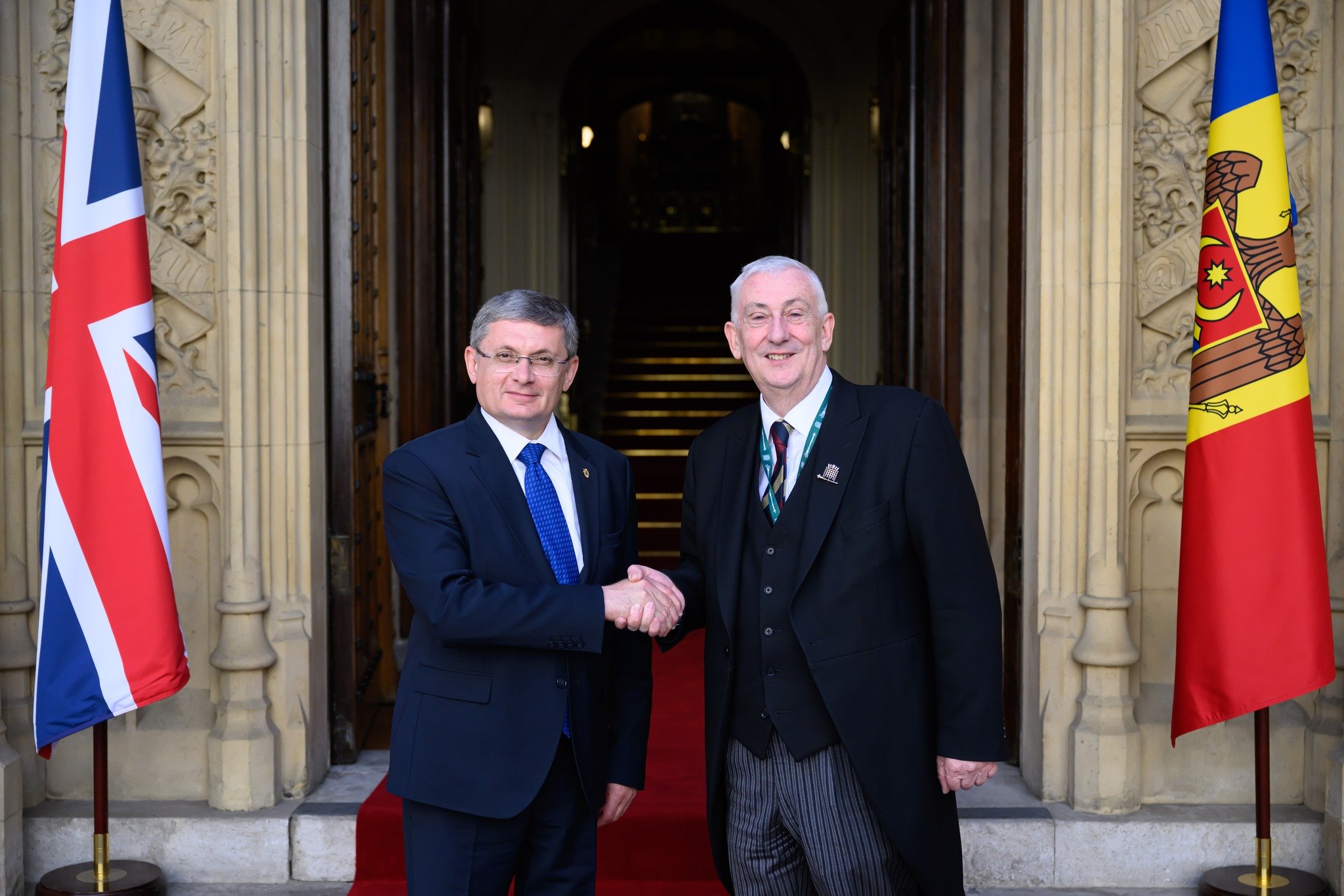 Igor Grosu, întrevedere cu Speakerul britanic Sir Lindsay Hoyle. Permisele auto, pe agenda discuțiilor 