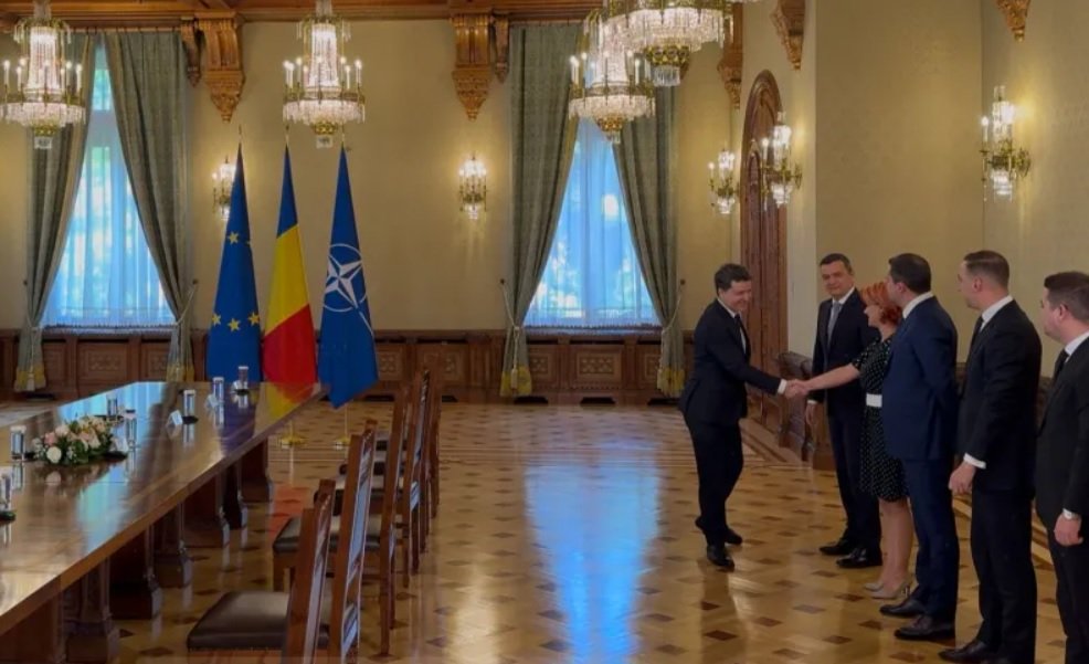 Nicușor Dan a început consultările pentru desemnarea noului premier