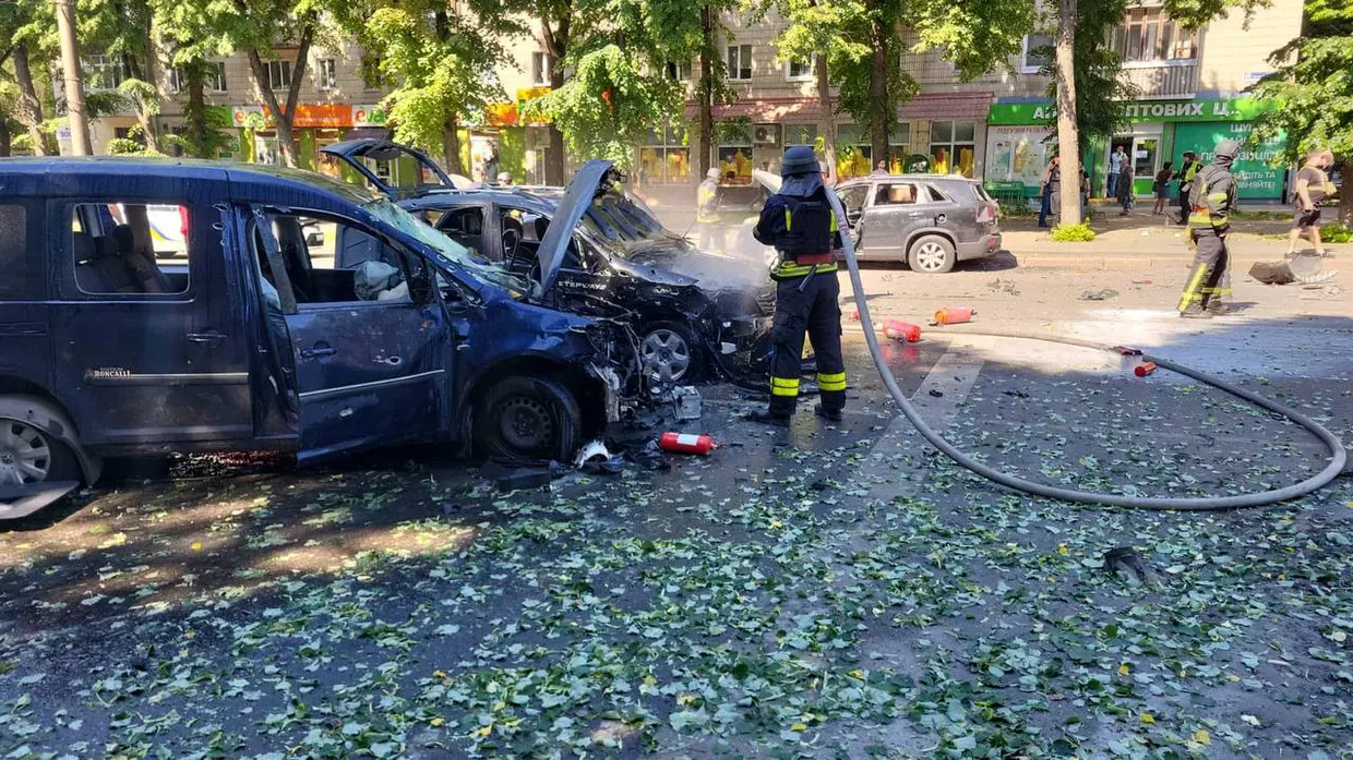 Rusia a lansat cinci atacuri asupra orașului Sumî. Trei persoane au decedat