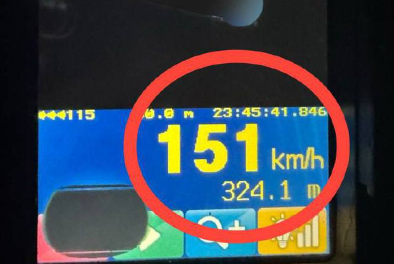 Șofer teribilist. Circula cu 151 km/h într-un sat din raionul Soroca