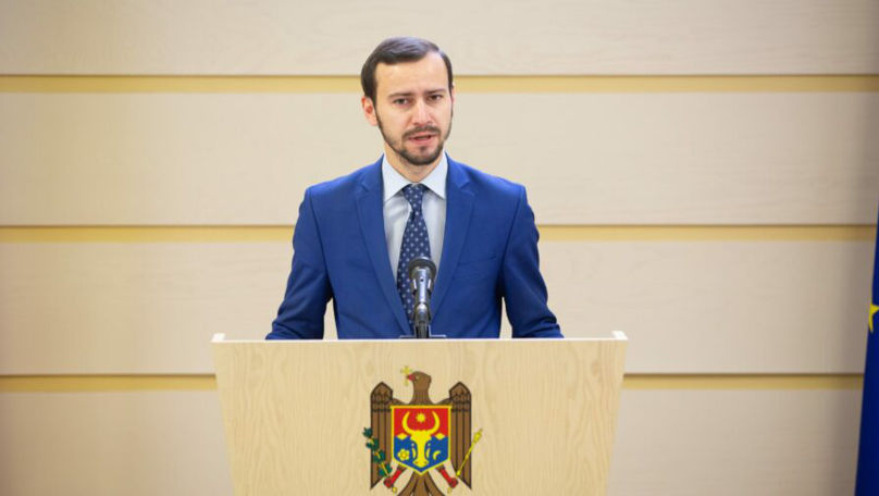 Dinu Plîngău, candidatul pe listele PAS la alegeri și fostul lider al Platformei DA, vine la emisiunea ,,1 la 1”