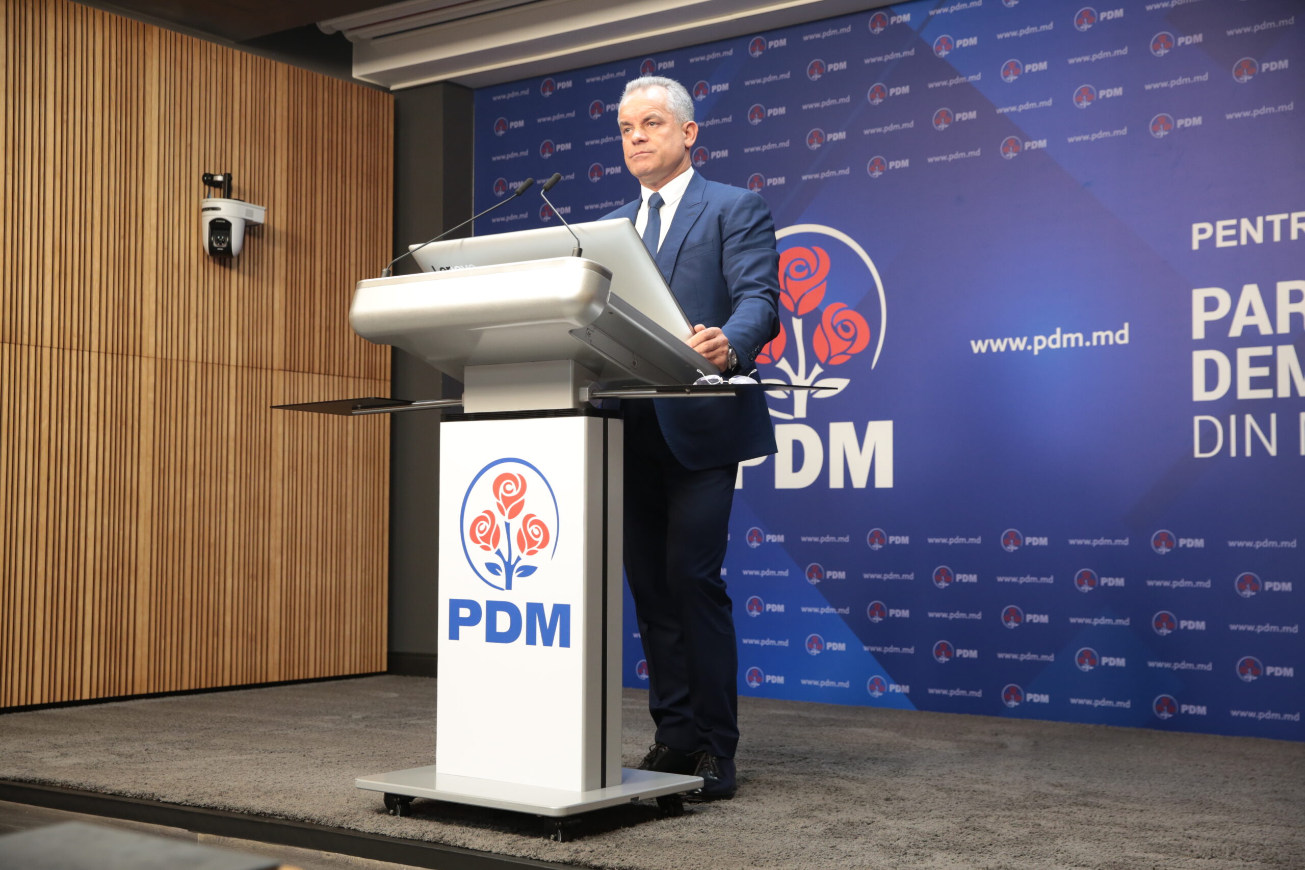 Autoritățile confirmă: Plahotniuc a mers la Moscova sub alt nume