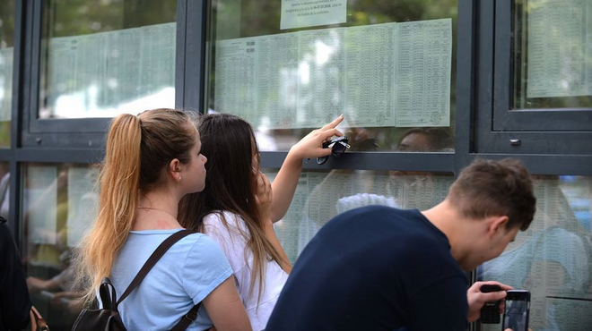 Rata de promovare a examenului național de bacalaureat, în creștere după sesiunea suplimentară la BAC