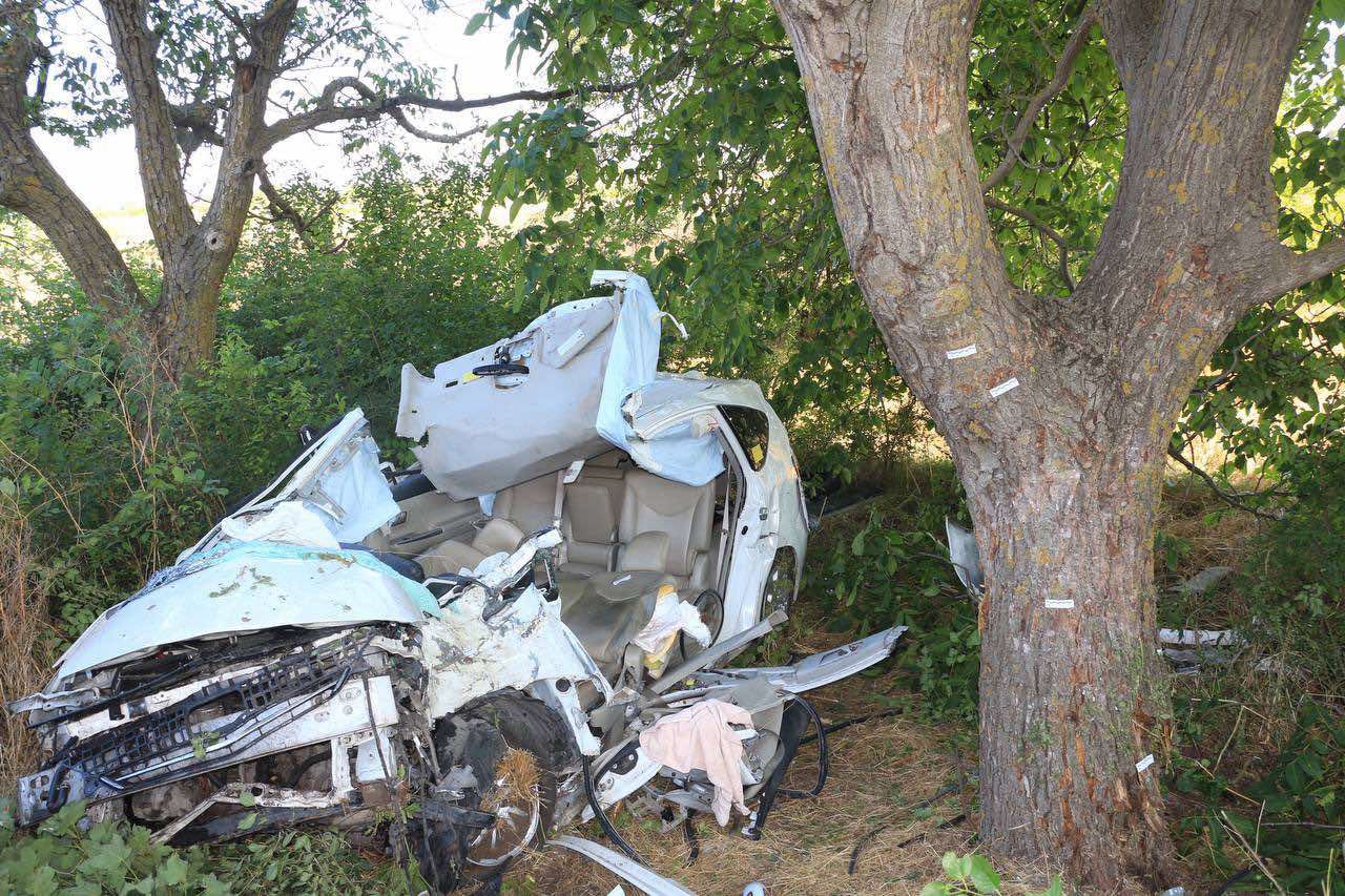 Accident grav la Anenii Noi: O tânără a murit, șoferul la spital