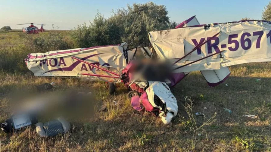 Un avion de mici dimensiuni s-a prăbușit în Delta Dunării. Două persoane au murit