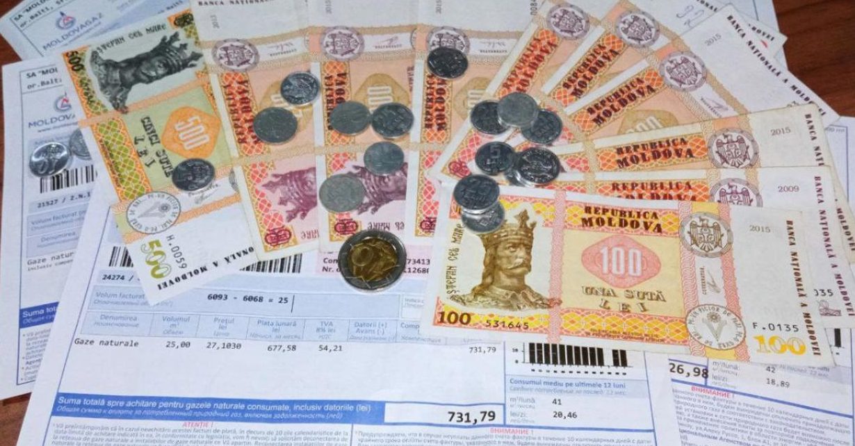Guvernul va continua să compenseze primii 110 kWh de energie electrică consumați lunar, chiar dacă lumina s-a ieftinit