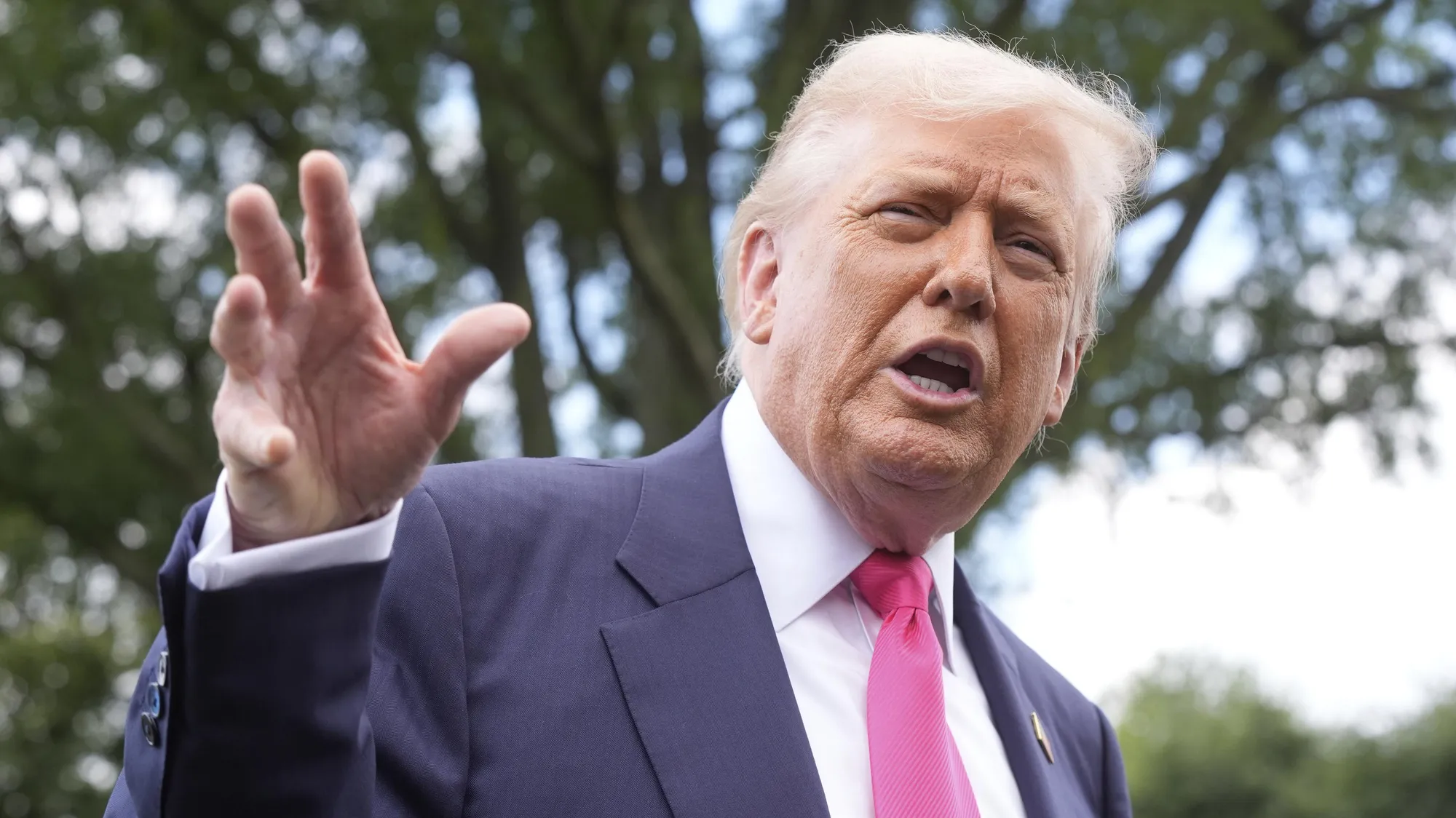 VIDEO Trump: Rachetele Patriot destinate Ucrainei sunt deja pe drum