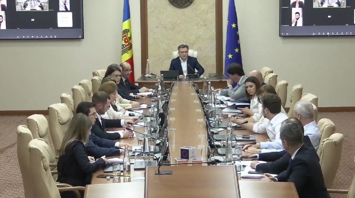 AMDM a rămas fără director general. Guvernul a aprobat demisia lui Dragoș Guțu. Un ministru, împotrivă