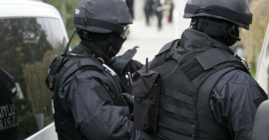 Percheziții peste Prut într-un dosar privind acte de identitate false. Printre beneficiari, cetățeni moldoveni