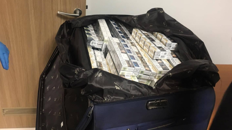 Contrabandă cu țigări pe Aeroportul Chișinău. Unde erau ascunse și cui îi aparțin