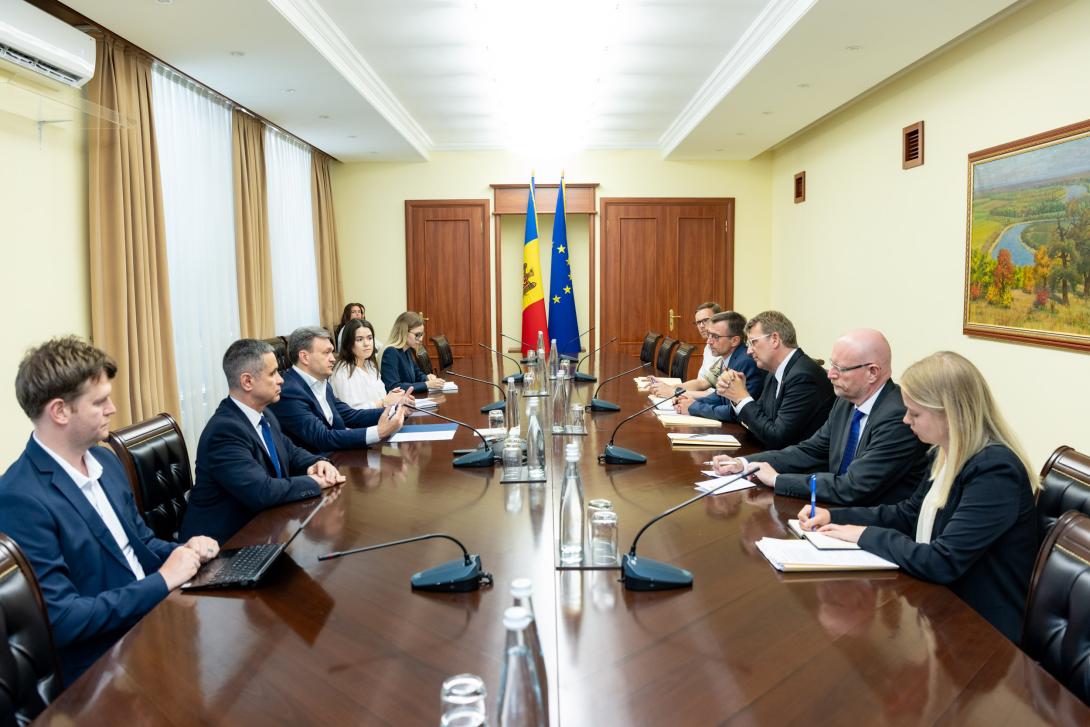 Dorin Recean, întrevedere cu ministrul danez al Apărării: Integrarea europeană, singura cale spre pace pentru Moldova