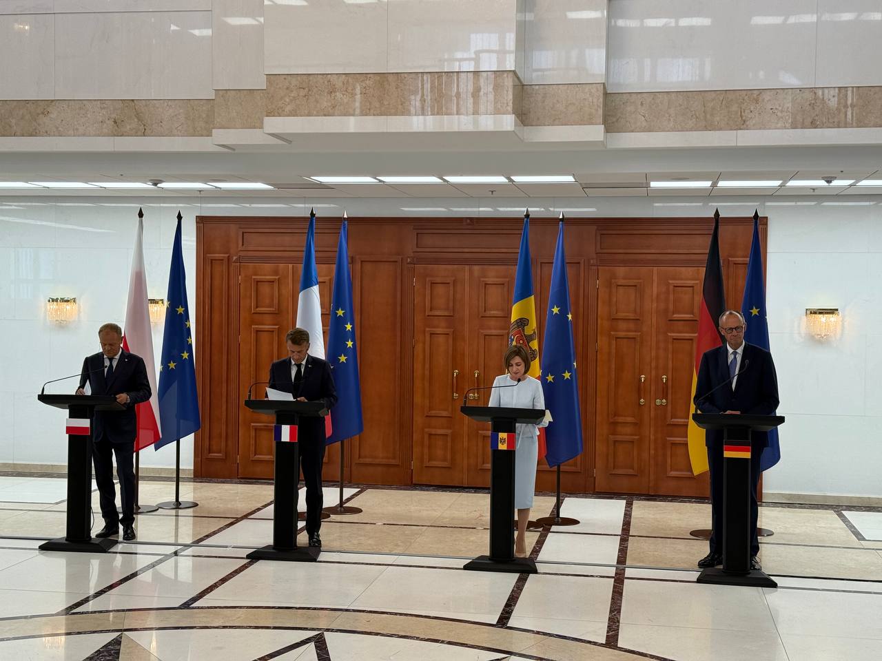 Liderii Franței, Germaniei și Poloniei, mesaj comun: Viitorul Moldovei este în Europa