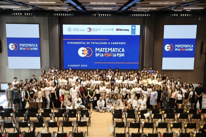 S-a încheiat campania „Matematica de la egal la egal”. Peste 600 de voluntari au fost implicați