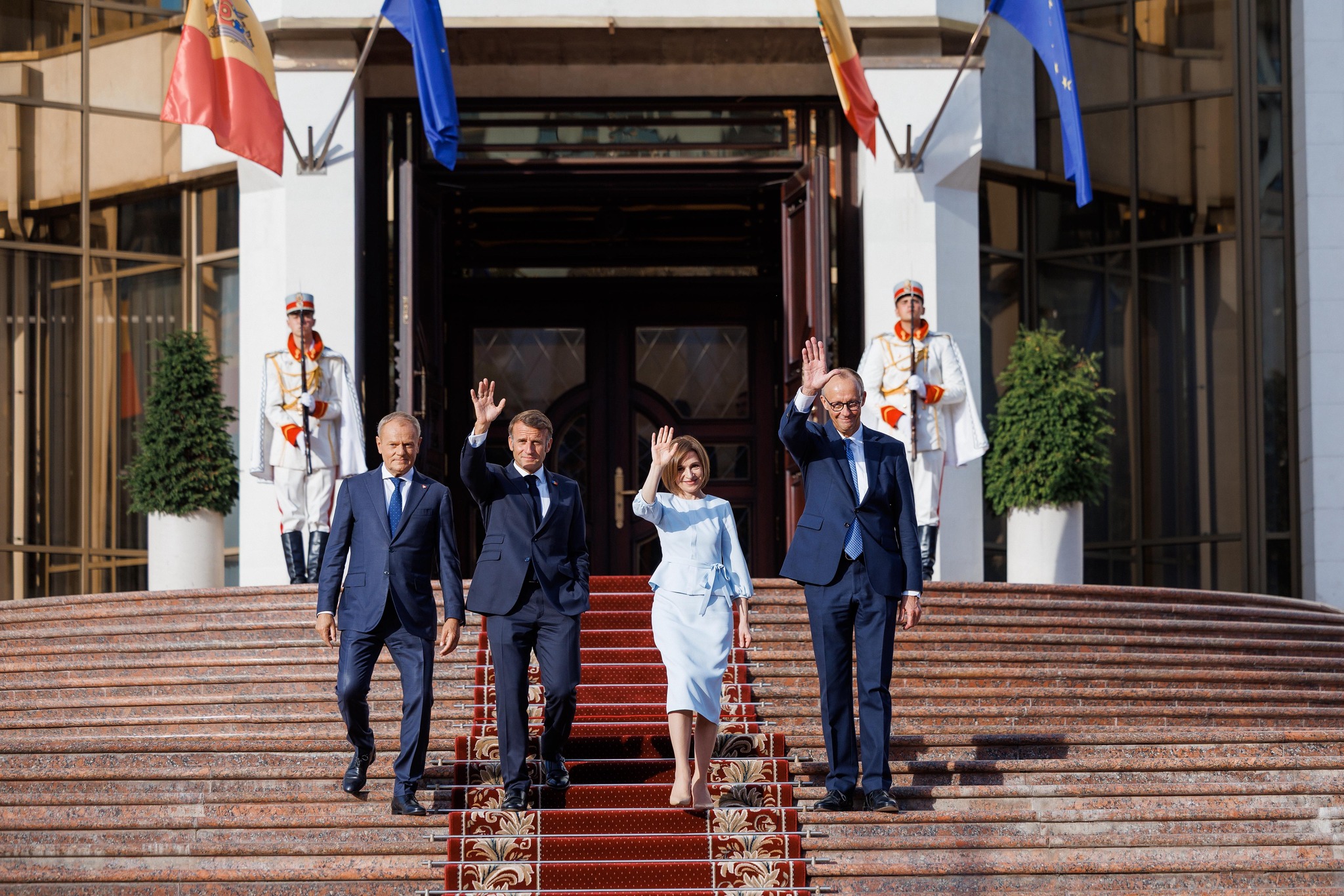 Experții: Mesajele lui Macron, Merz și Tusk transmit un semnal direct Moscovei