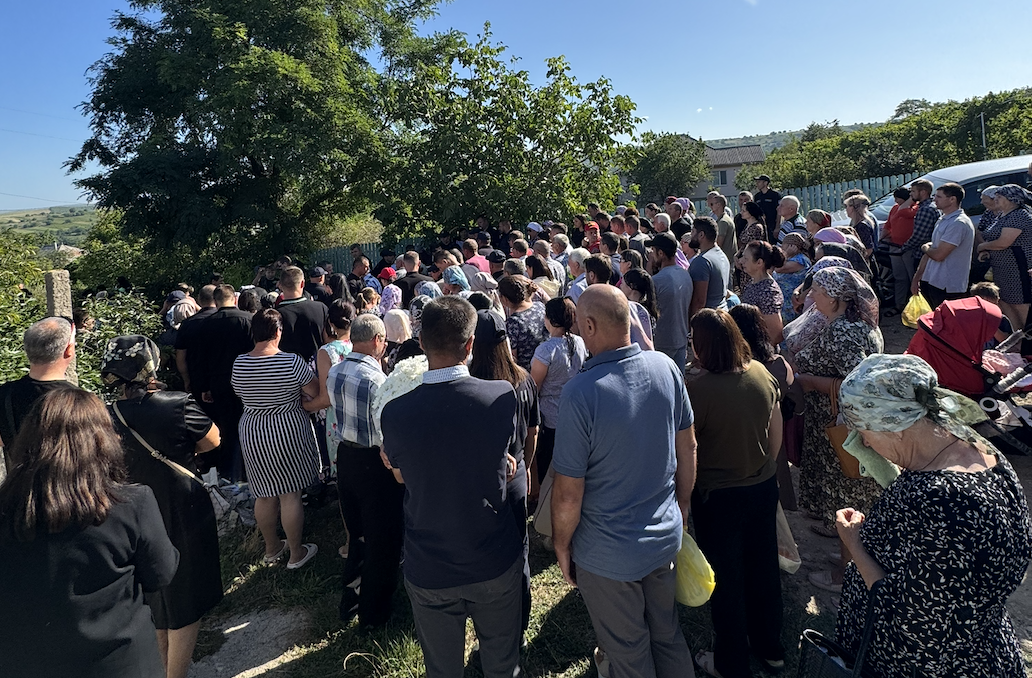 Ultimul drum pentru pompierii din Telenești care și-au pierdut viața în timp ce mergeau la o intervenție