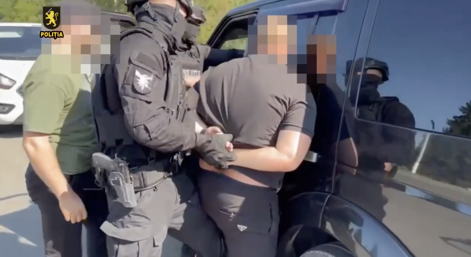 Patru membri ai organizațiilor criminale „KITAЕȚ” și „MAKENA”, reținuți pentru șantaj