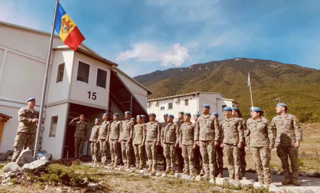 Pacificatorii moldoveni au sărbătorit Ziua Independenței departe de casă