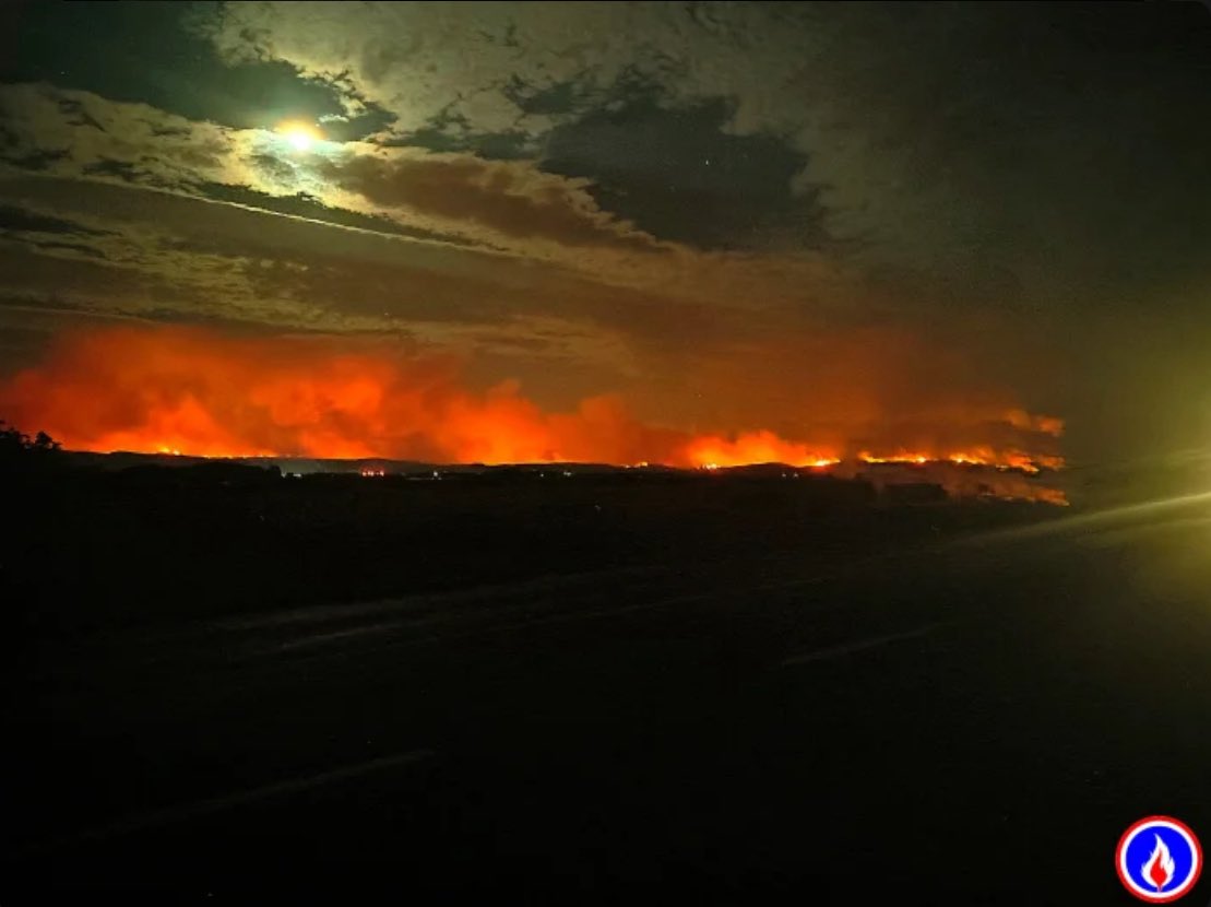 Sudul Franței, în flăcări. Cel mai mare incendiu din 2025: un mort și nouă răniți