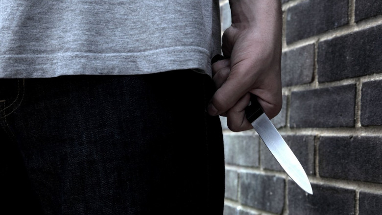 Un moldovean, înjunghiat în Italia. Poliția a identificat un suspect și va fi cercetat pentru tentativă de omor