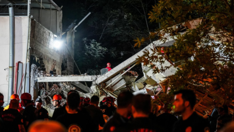 VIDEO Cutremur puternic în Turcia: Un mort, mai mulți răniți și clădiri prăbușite