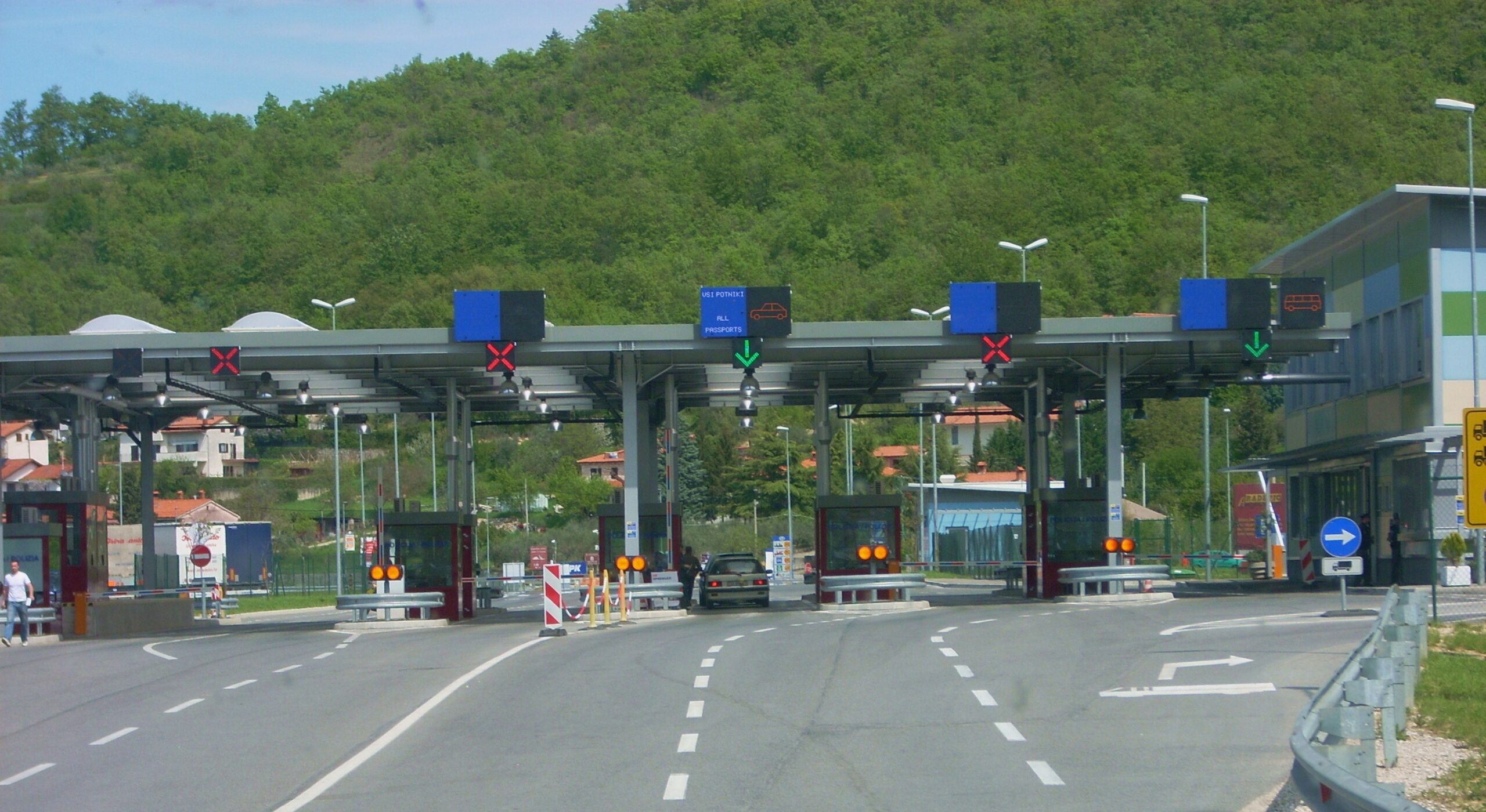 Germania prelungește controalele stricte la frontieră și respinge solicitanții de azil fără documente