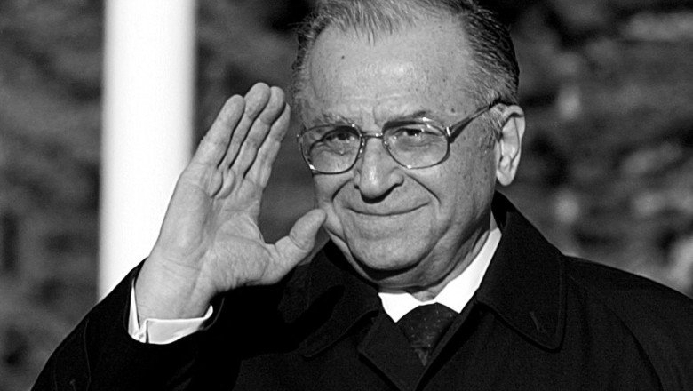 Ion Iliescu a murit la vârsta de 95 de ani. Fostul președinte al României avea cancer pulmonar